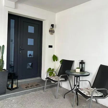 Eterna Apartment *