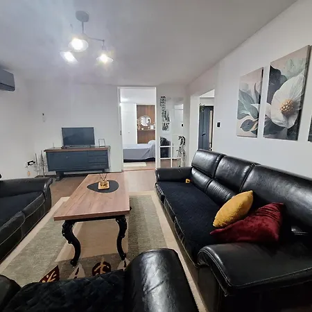 Апартаменты Eterna *